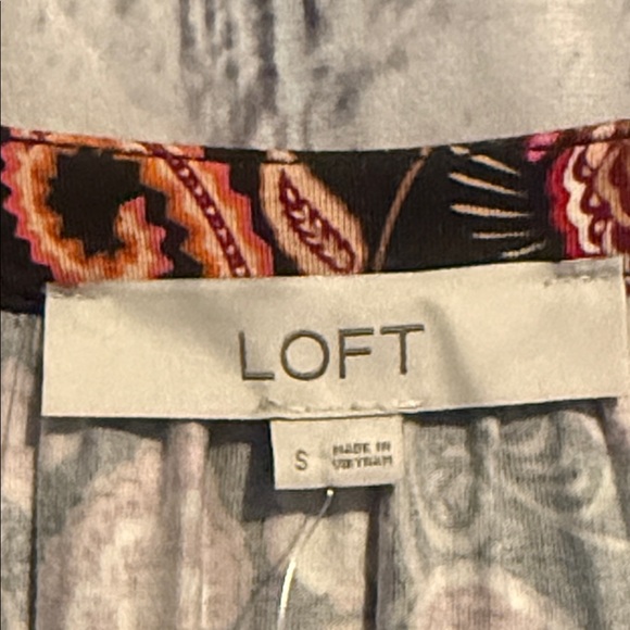 Loft Women’s Paisley Print Long Sleeve Dress - Picture 5 of 9